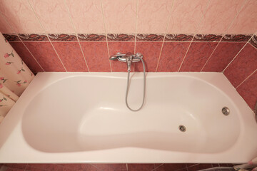 White bathtub in the bathroom