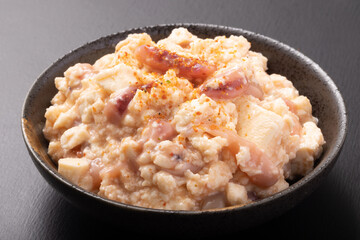 豆腐とイカの塩辛の和え物