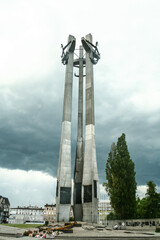 GDANSK, POLAND - JUNE 10, 2009: Monument to the fallen shipyard workers of Gdansk, also called pomnik poleglych stoczniowcow 1970, dedicated to workers who fought against communism. - obrazy, fototapety, plakaty