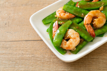 Stir-Fried Green Peas with Shrimp