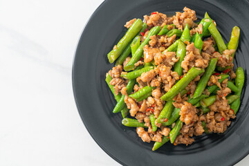 stir-fried french bean or green bean with minced pork