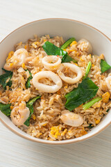 Fried rice with squid or octopus