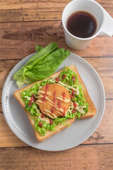 モーニングイメージ　カツトースト
