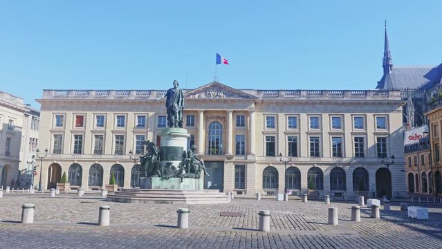 Place Royale with bronze statue of king Louis XV of France. Reims, Grand Est region. 