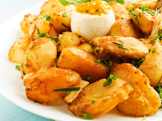 Baked potatoes with mushrooms