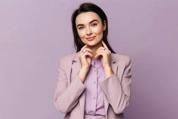 Leading with Confidence and Communicating with Impact: Businesswoman presenting and gesturing with hands on lilac background with space for text. Copy space. Leadership concept AI Generative
