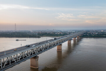 Obraz premium Thang Long bridge crossing Red river in Hanoi, Vietnam