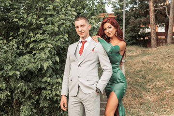 Young teenage couple dressed up for the prom © stivog
