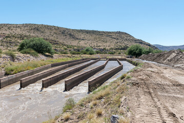 Silt buffer dam in Boegoeberg Dam canal