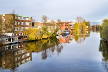 Fototapeta na wymiar Hamburg Rothenburgsort am Kanal