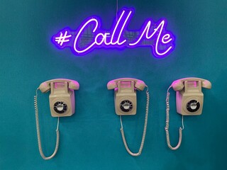 téléphone call me