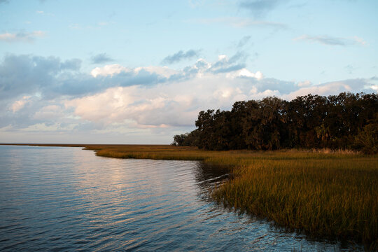 Skyline Horizon at High Tide at Dusk