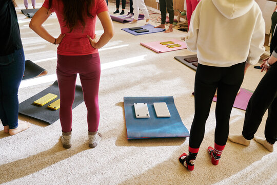 people are preparing for the practice of standing on the nails