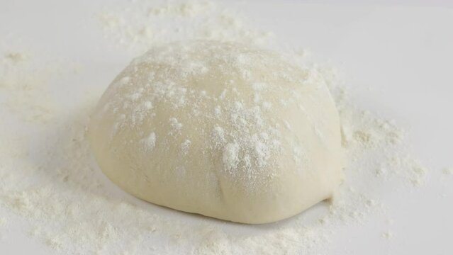 boule de p&acirc;tes &agrave; pizza, en gros plan