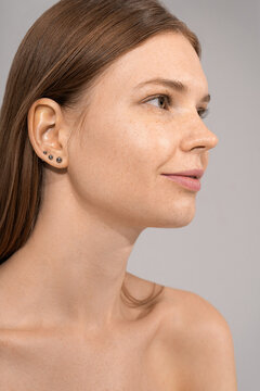 Natural portrait of beautiful woman 