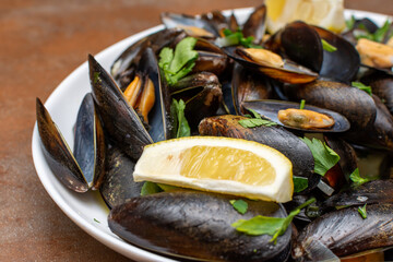 Ready-made mussels that contain a large amount of protein