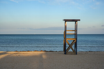 Observatoire pour maitre nageur sur la plage, Majorque.