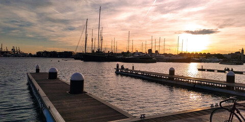 Fototapeta premium Zona Marítima del Cabañal