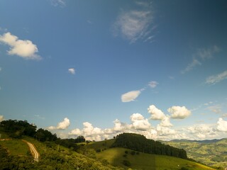 Imagem a&eacute;rea da serra da mantiqueira, em Socorro