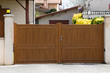 Gardinen portal wooden brown home high steel door house entrance aluminum gate wood © OceanProd