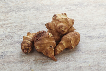 Raw dietary Jerusalem artishoke - topinambur