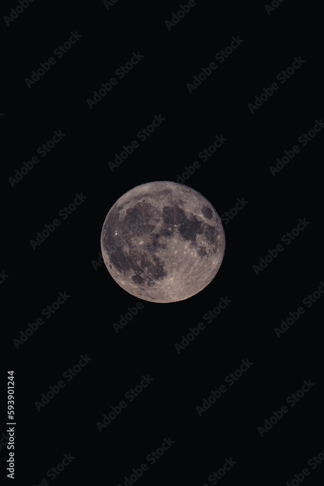 Sticker Full moon glowing in the dark sky