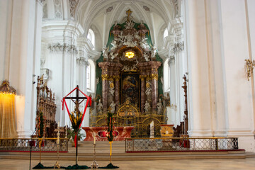 Fototapeta na wymiar WEINGARTEN, GERMANY - April 2023: Interior of Basilica of St. Martin and Oswald in Weingarten, Germany