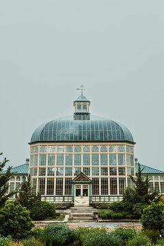 Beautiful view of the Rawlings Conservatory in a daylight