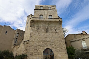 Obraz premium Tour de la Babote et ancienne porte de ville dans les remparts, ville de Montpellier, département de l'Hérault, France