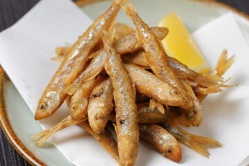 ワカサギの唐揚げ