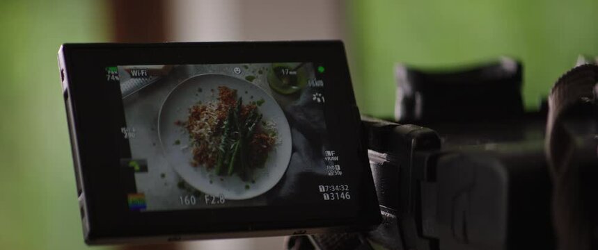camera taking pictures of food