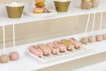 Ice cream and cupcake stand for a birthday party