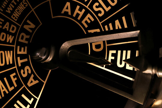 engine order telegraph in full ahead position