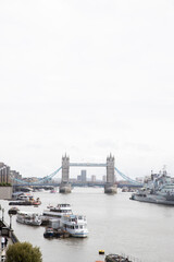 Fototapeta na wymiar The old Tower Bridge in London