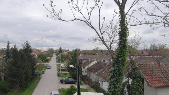 view of the city quart where houses are 