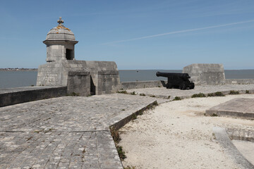Fort Louvois, Forteresse à Bourcefranc-le-Chapus au pied du pont de l’île d’Oléron