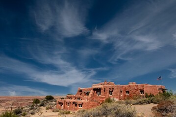 Fototapeta na wymiar Historic adobe-style Painted Desert Inn in Petrified Forest National Park, Arizona, USA.