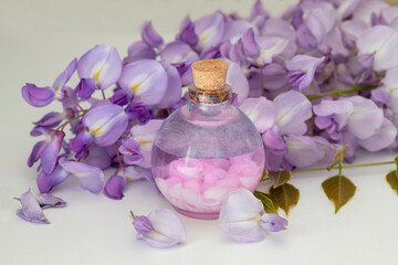 Japanese wisteria .Chinese wisteria oil.