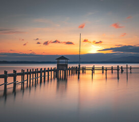 Obraz premium Sonnenaufgang am See