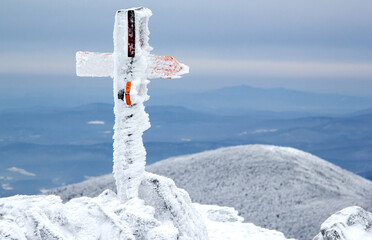 Frigid New Hampshire mountain summit 
-Mount Moosilauke 