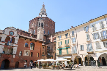 Fototapeta na wymiar Pavia historic center city village characteristic panorama landscape vision houses