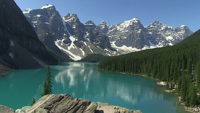 Moraine Lake im Valley of the Ten Peaks, Banff Nationalpark, Alberta, Kanada, Rocky Mountains