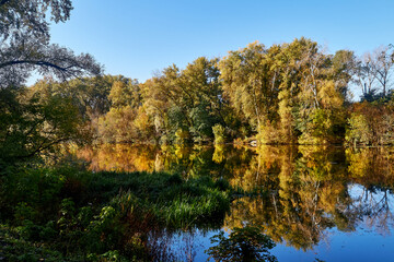 Autumn Rechka Psel - will be an excellent gadget screensaver
