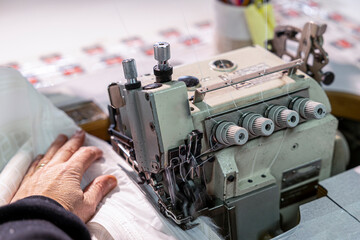 vecchia macchina da sta degli anni 50 in uso 