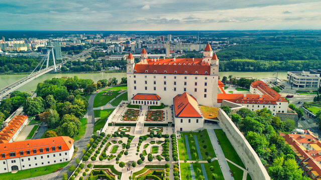 Fototapeta Aerial view of Bratislava Castle and city skyline on a summer afternoon