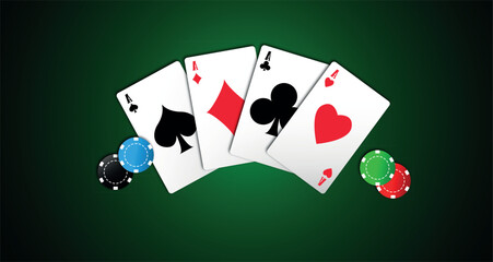 casinò, carte da poker con fiche sparse sul tappeto verde, concetto gioco d'azzardo, croupier
