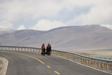 Two Tibetan women