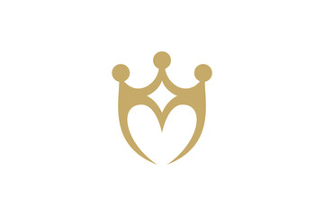 heart and crown luxury logo design