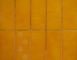 yellow and orange tiles