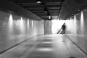 Tunnel in der Metro von Amsterdam